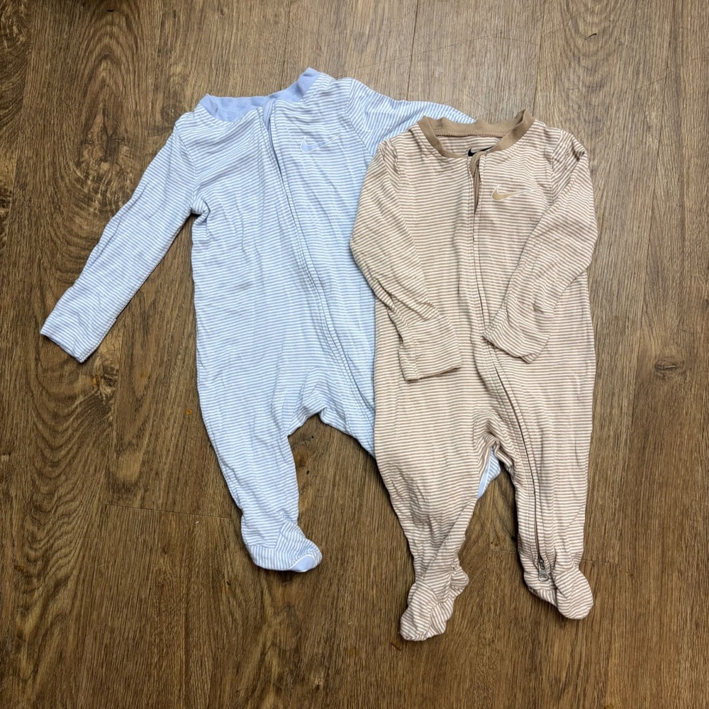 Nike Footed Sleepers 3M Striped Bamboo Viscose Pajamas Set of 2